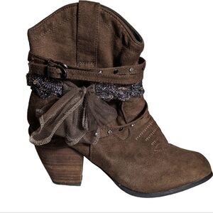Dolce by Mojo Moxy Brown Cowboy Booties